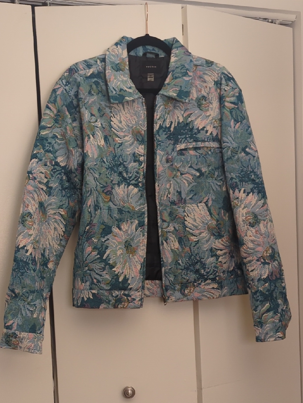 PacSun Floral Quilted Jacket in Blue and Teal